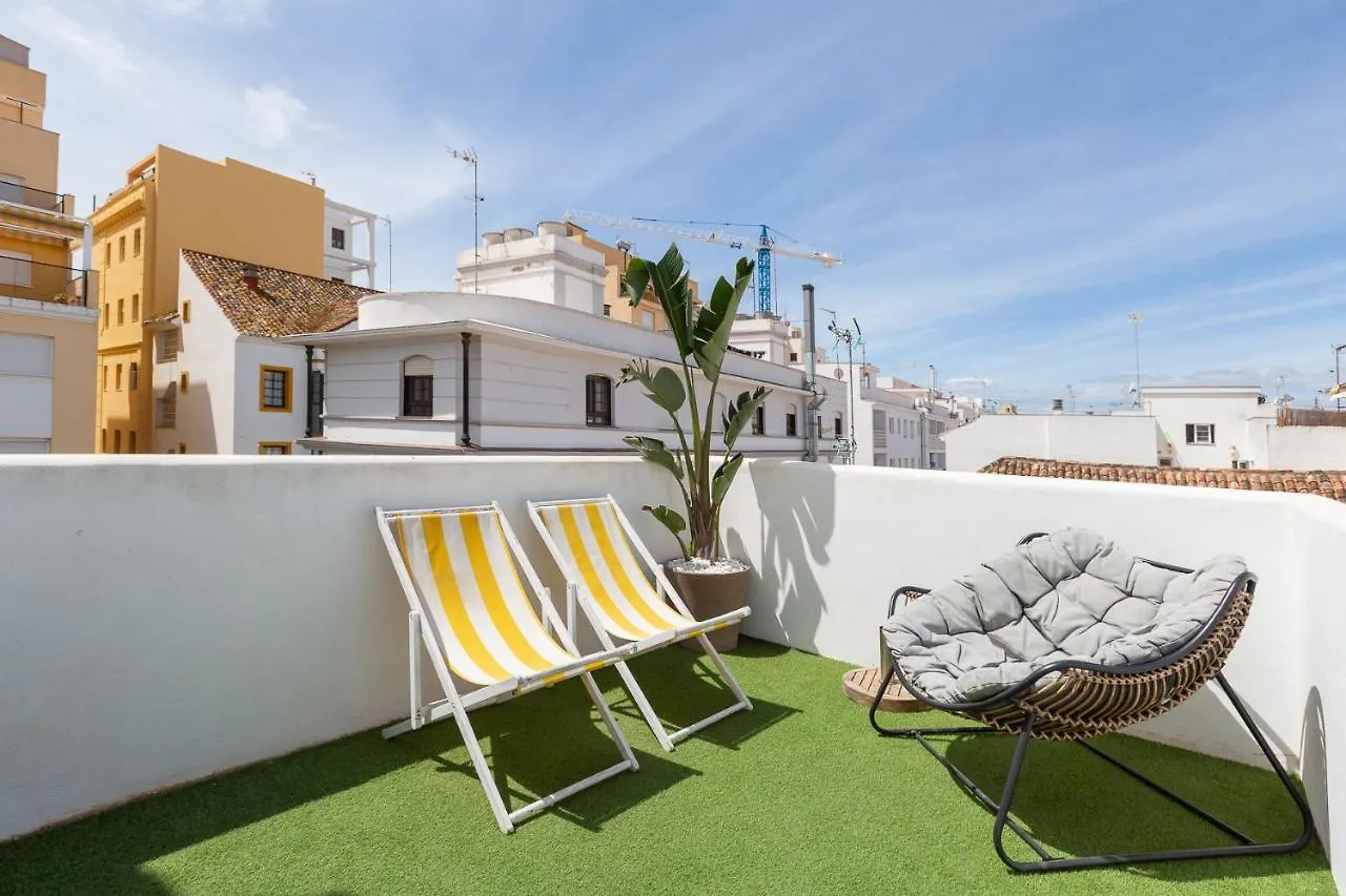 Enjoy Estepona At Our Fully Equipped 2Br Town House, Beach- 1Min 0*,