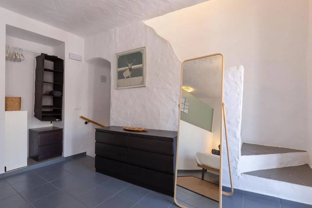 Enjoy Estepona At Our Fully Equipped 2Br Town House, Beach- 1Min Holiday home