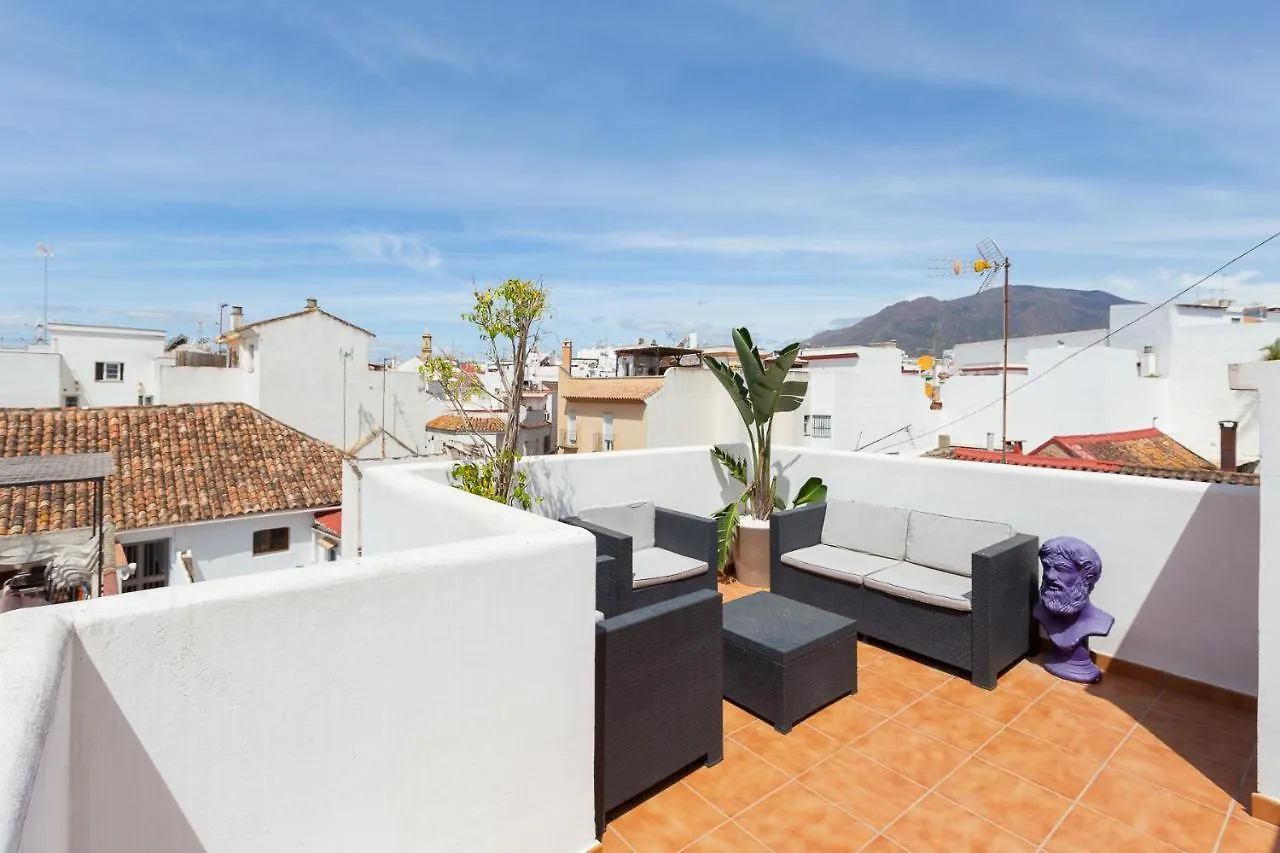 Enjoy Estepona At Our Fully Equipped 2Br Town House, Beach- 1Min Spain